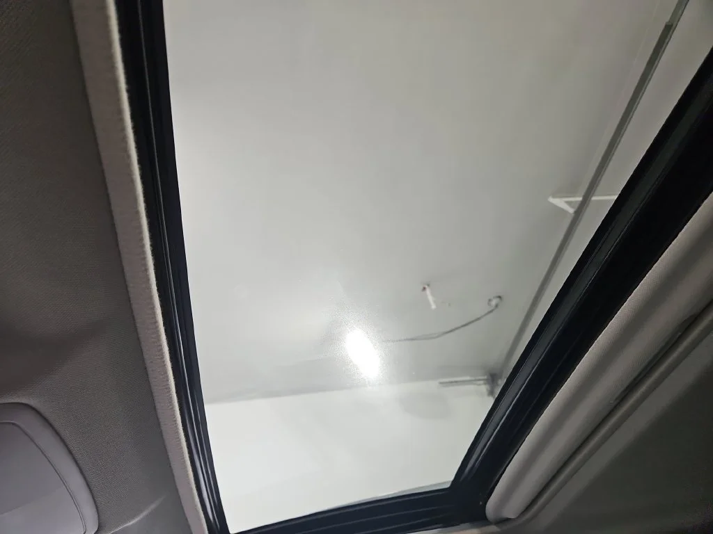 Used 2017 Silver Toyota Platinum image 21