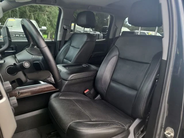 Used 2018 Gray GMC SLT image 19
