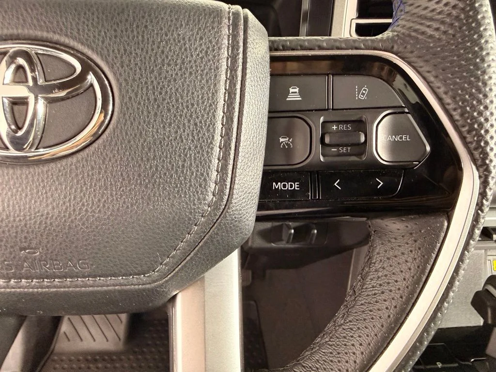 Used 2024 Silver Toyota Platinum image 22