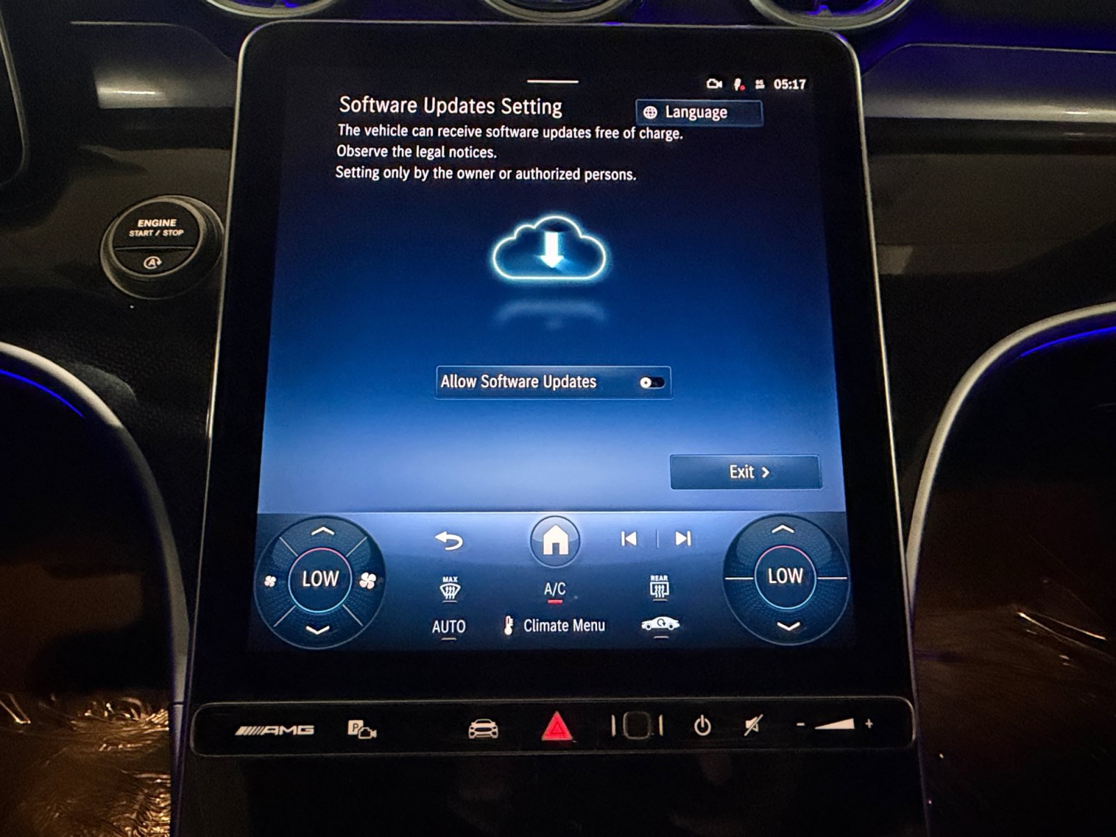 New 2026 MANUFAKTUR Starling Blue Magno Mercedes-Benz AMG® CLE 53 4MATIC+ Coupe image 21