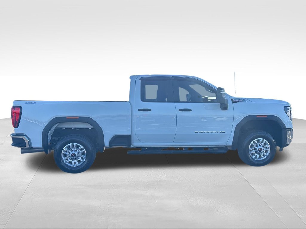 Used 2025 White GMC Pro image 6