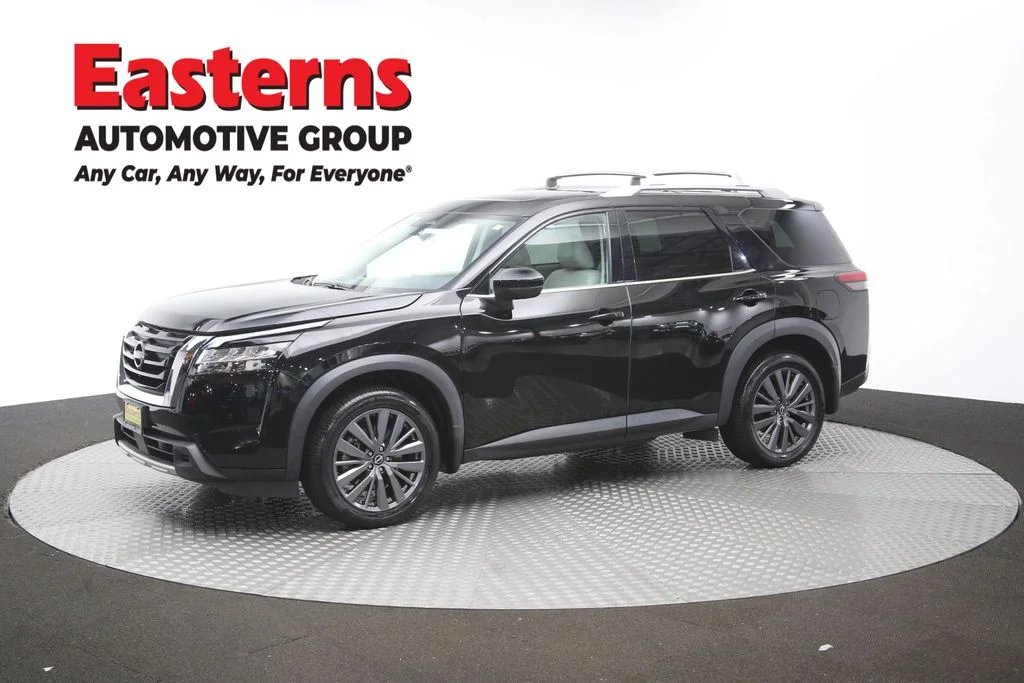 Used 2023 Black Nissan SL image 60