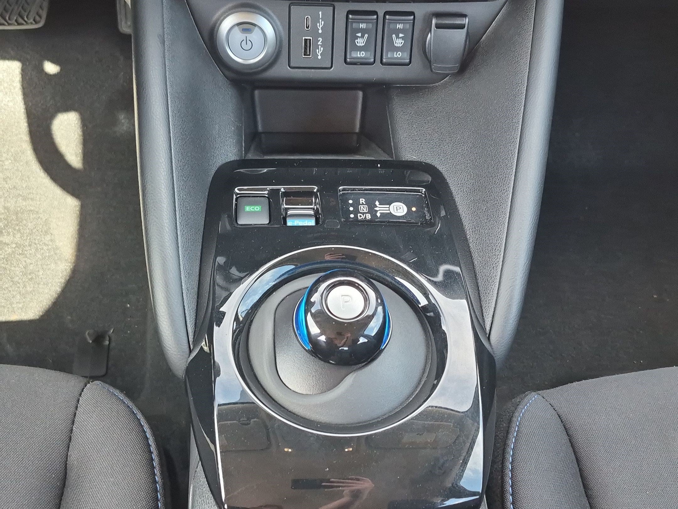 Used 2024 Brilliant Silver Metallic Nissan SV PLUS image 25