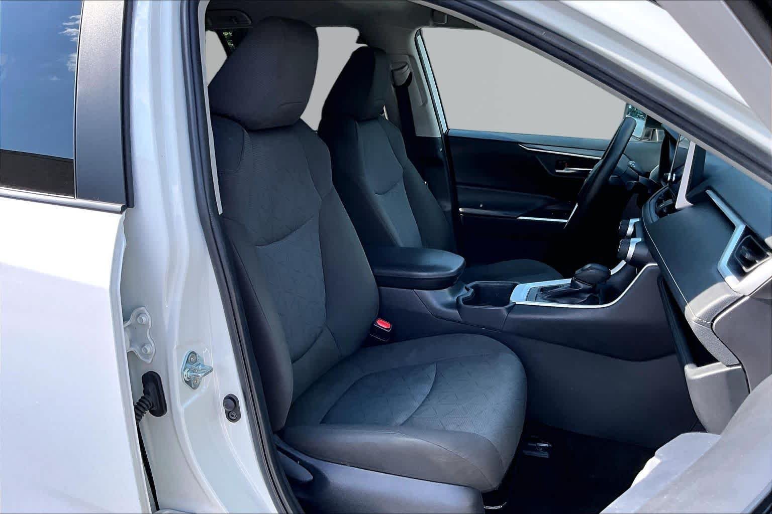 Certified Used 2025 Ice Cap Toyota XLE image 9