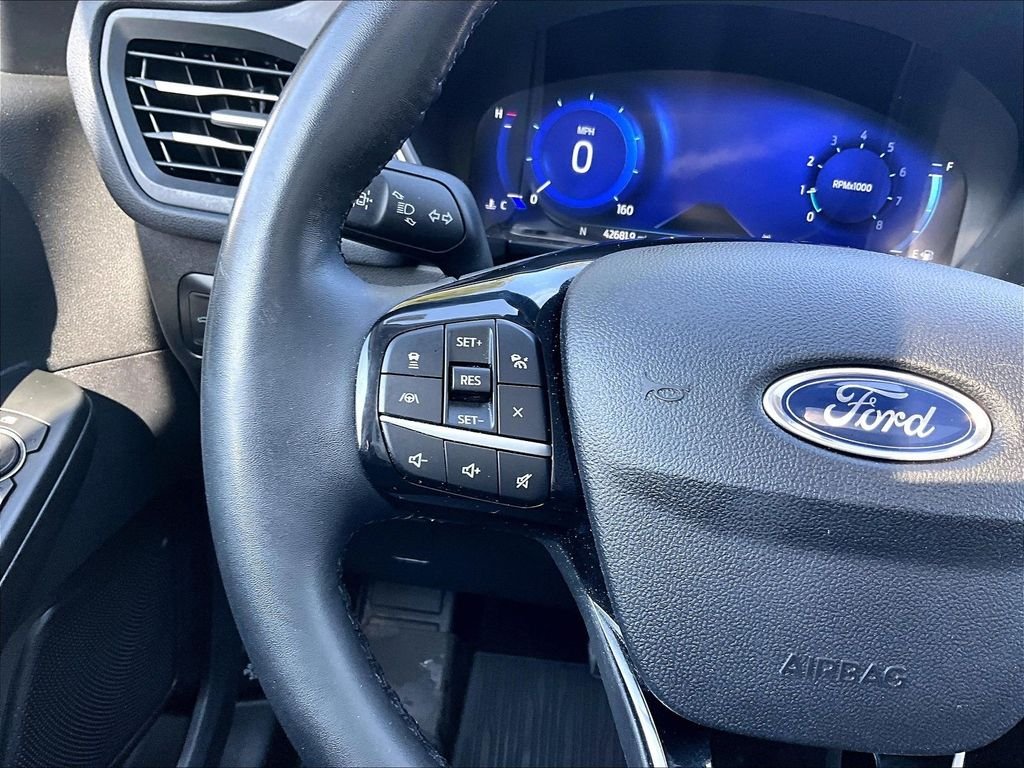 Used 2022 Blue Silver Metallic Ford Titanium image 23