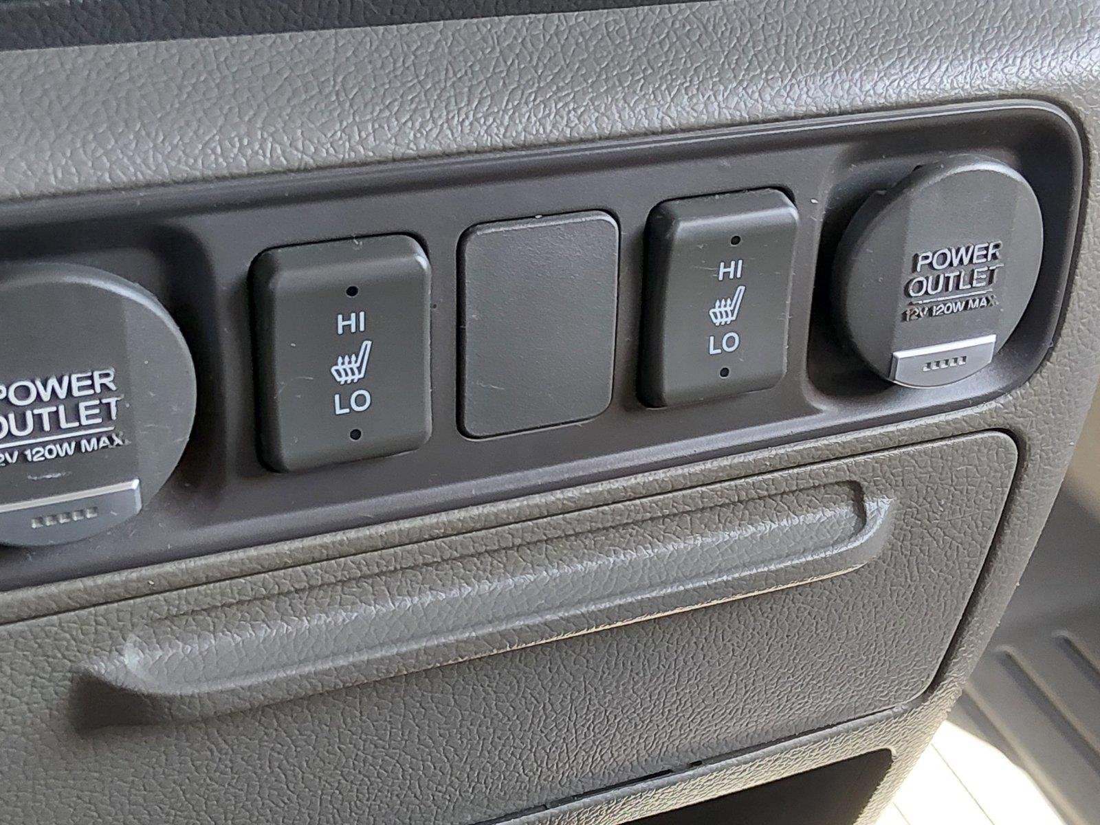 Used 2007  Honda RTL w/Leather image 25