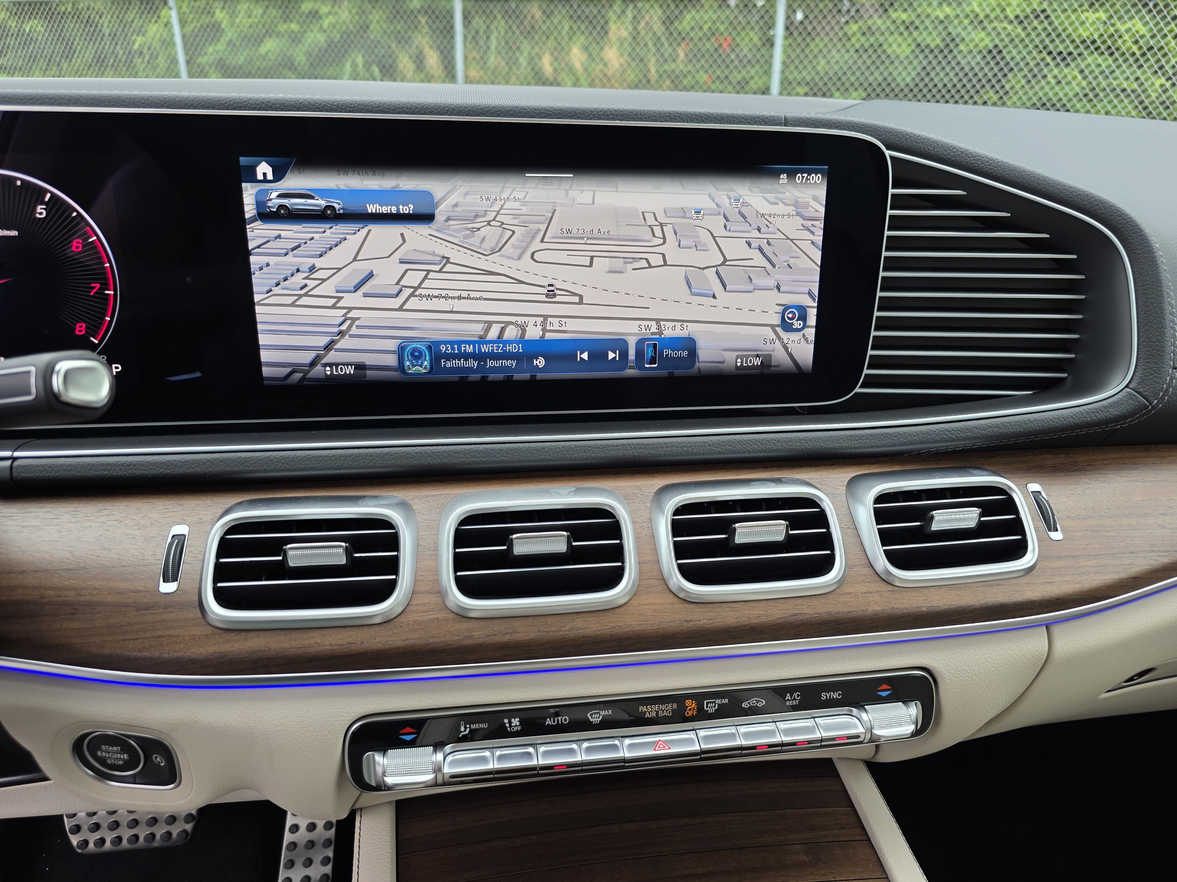 New 2026 MANUFAKTUR Alpine Grey Mercedes-Benz GLS 450 image 46