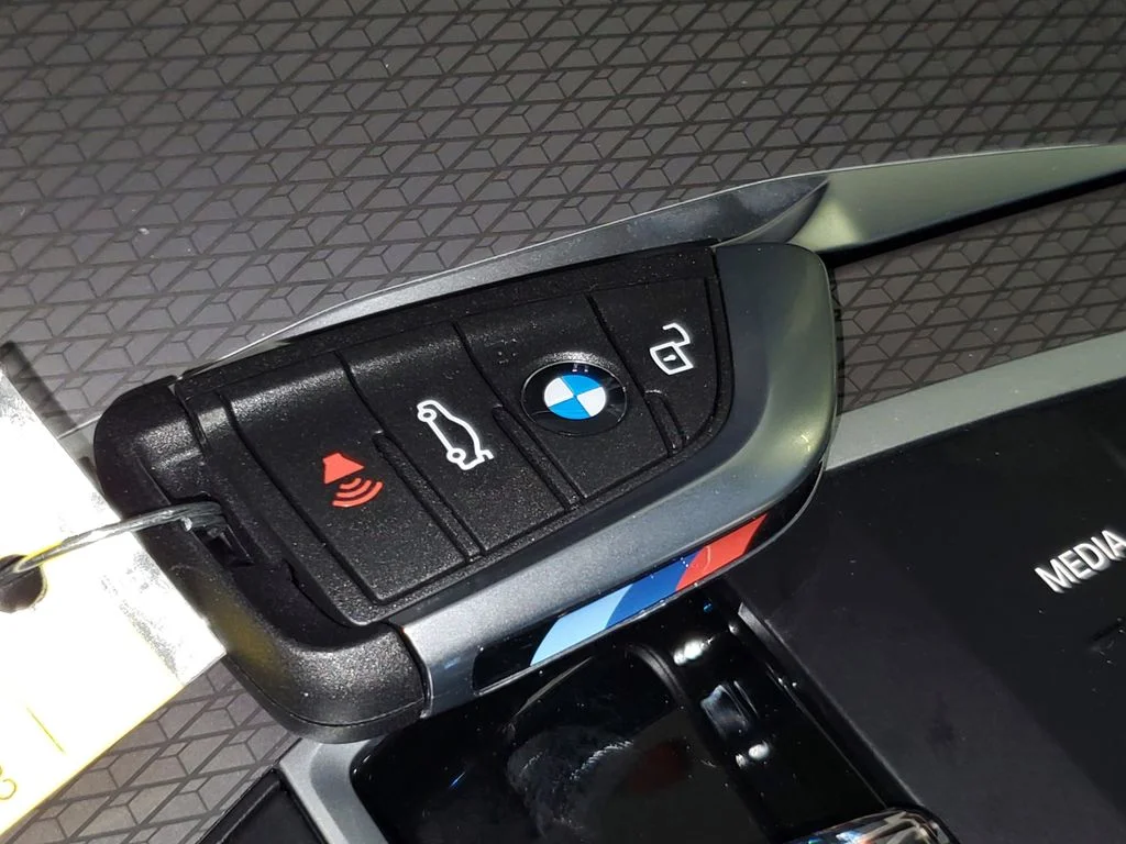 New 2026 White BMW 330i image 26