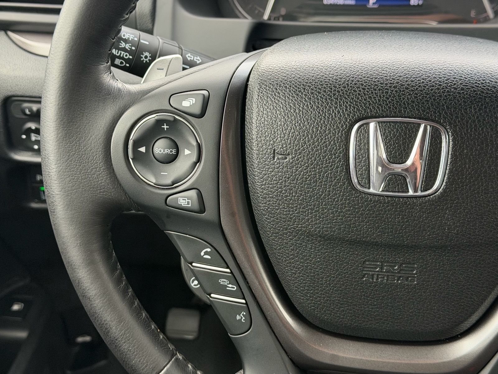 Used 2023 Gray Pearl Honda RTL-E image 18