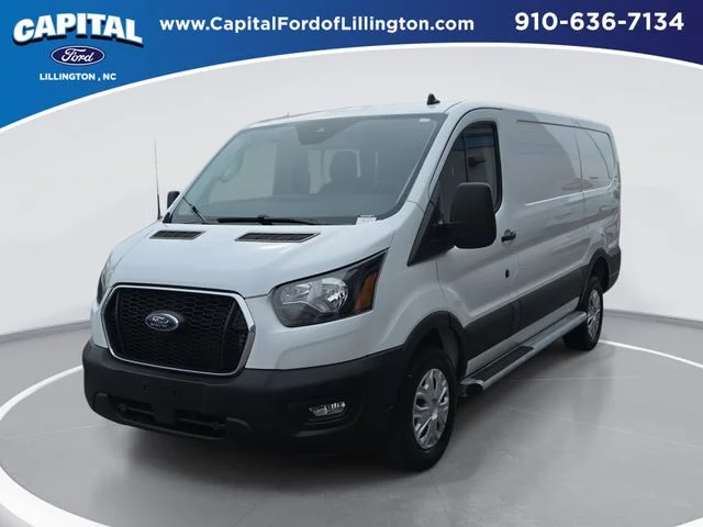 Used 2025 White Ford Base image 1
