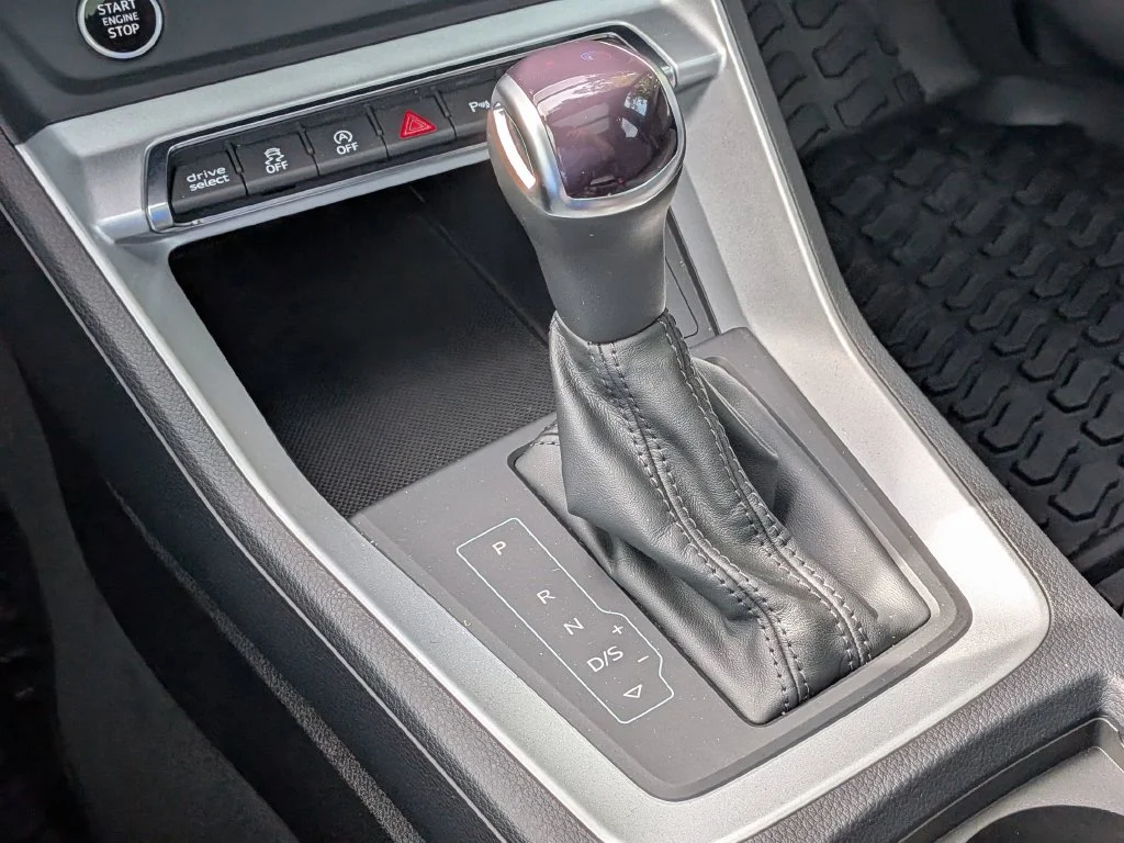 Used 2023  Audi Premium image 20