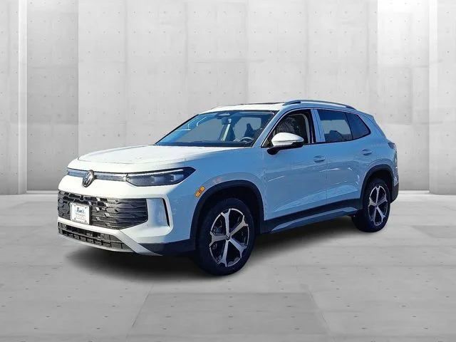 New 2026 White/off-white Volkswagen 2.0T SE image 2