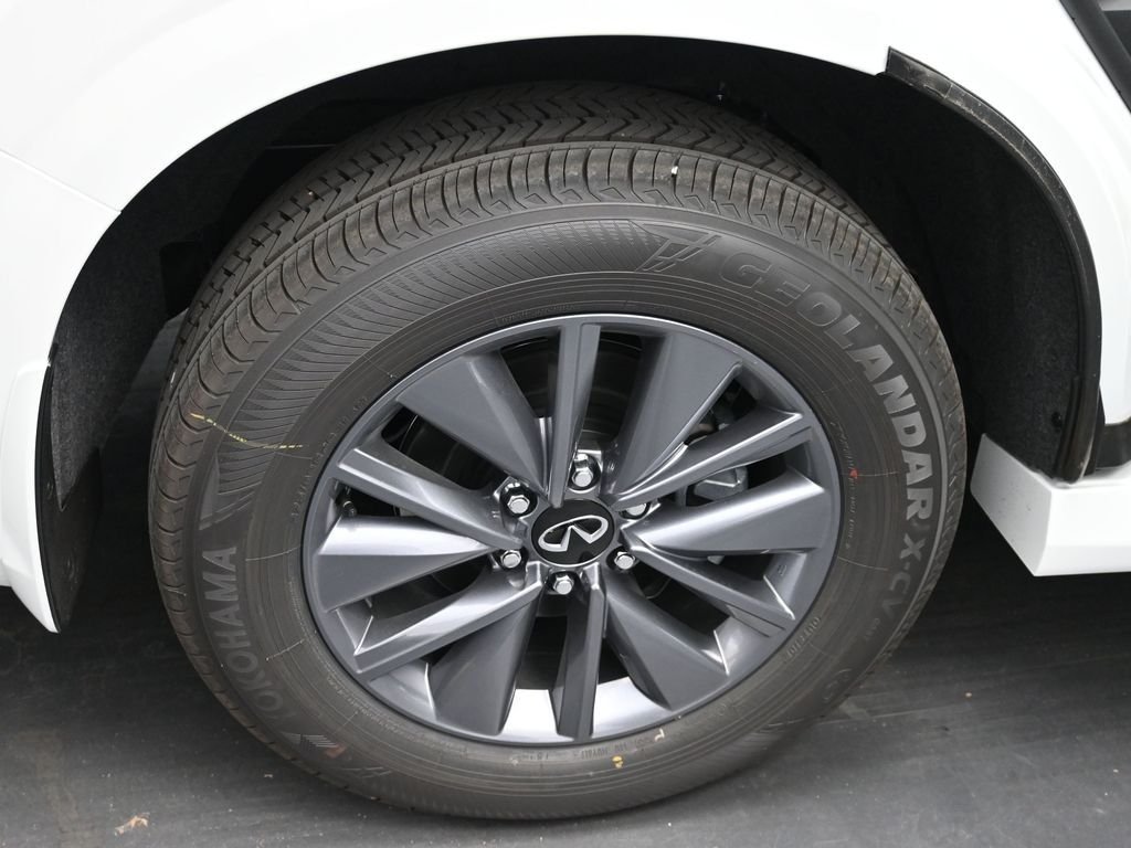 New 2026 White INFINITI PURE image 25