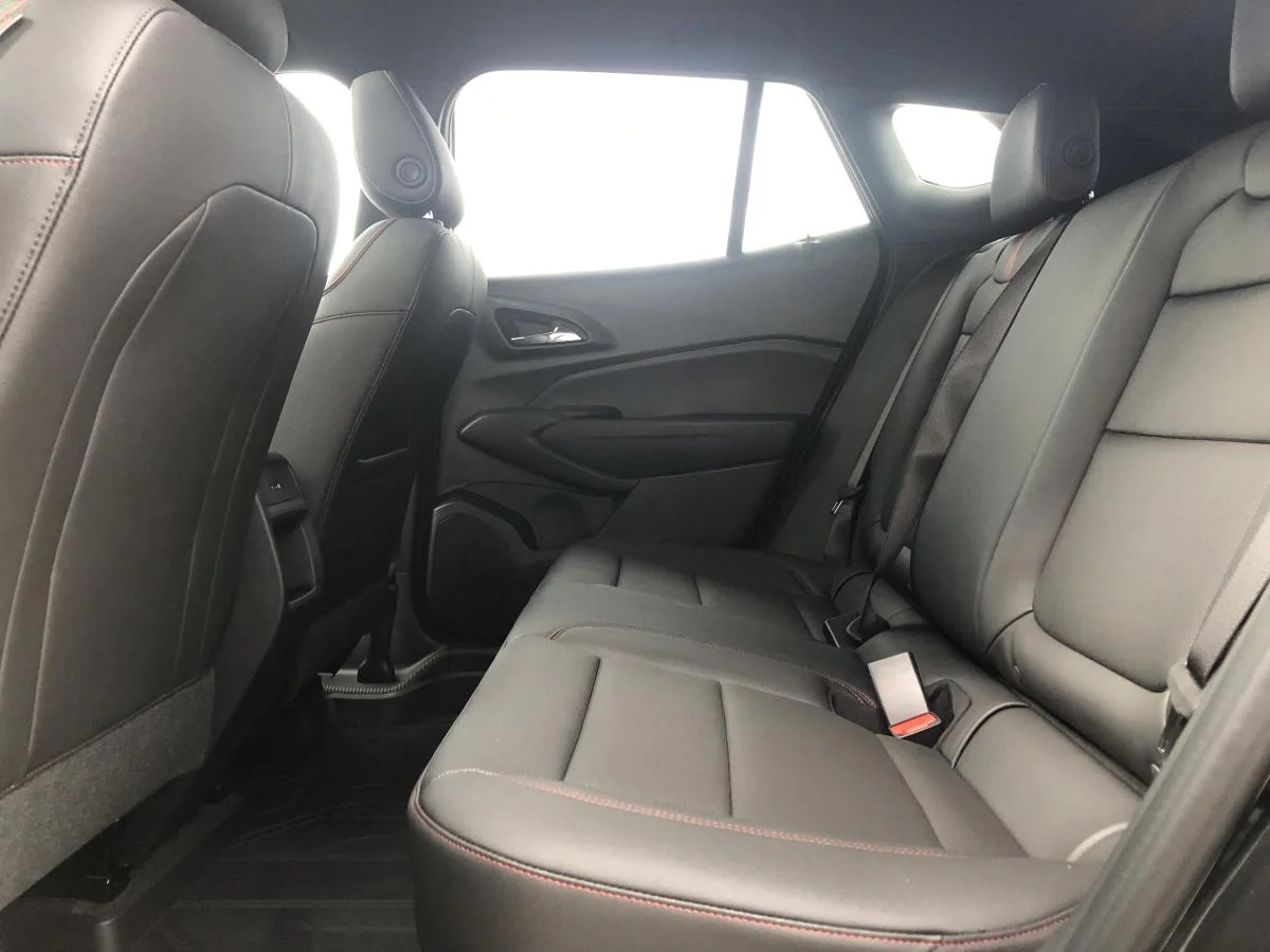 New 2026 Black Chevrolet Fwd 4dr 2rs image 11
