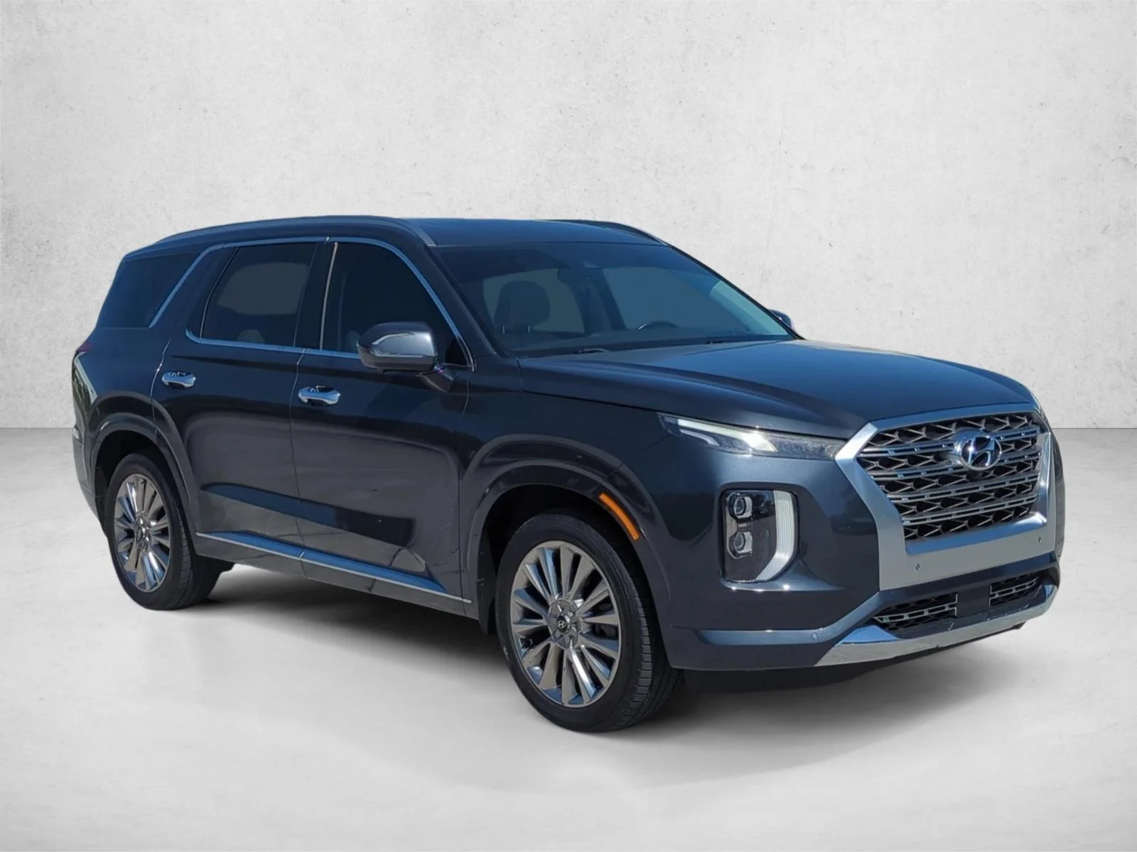 Used 2020 Steel Graphite Hyundai Limited image 3