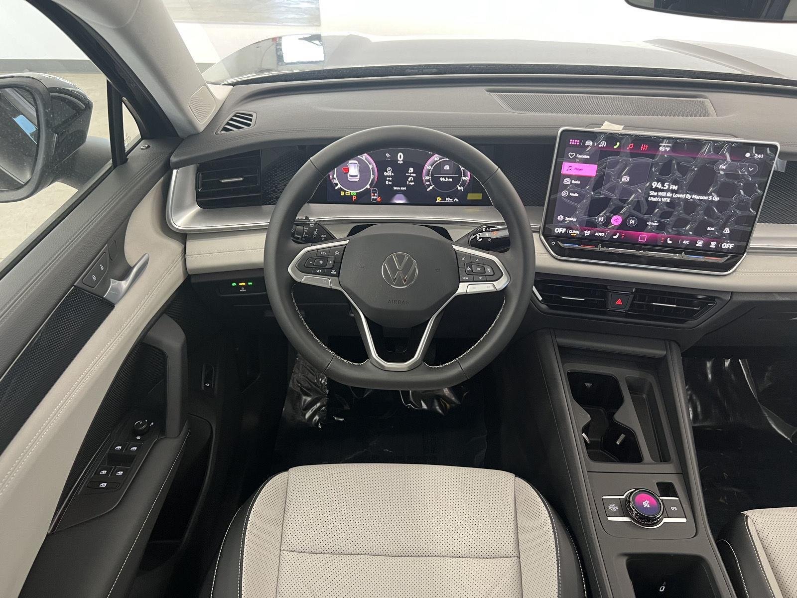 New 2026 deep black pearl Volkswagen SE image 26