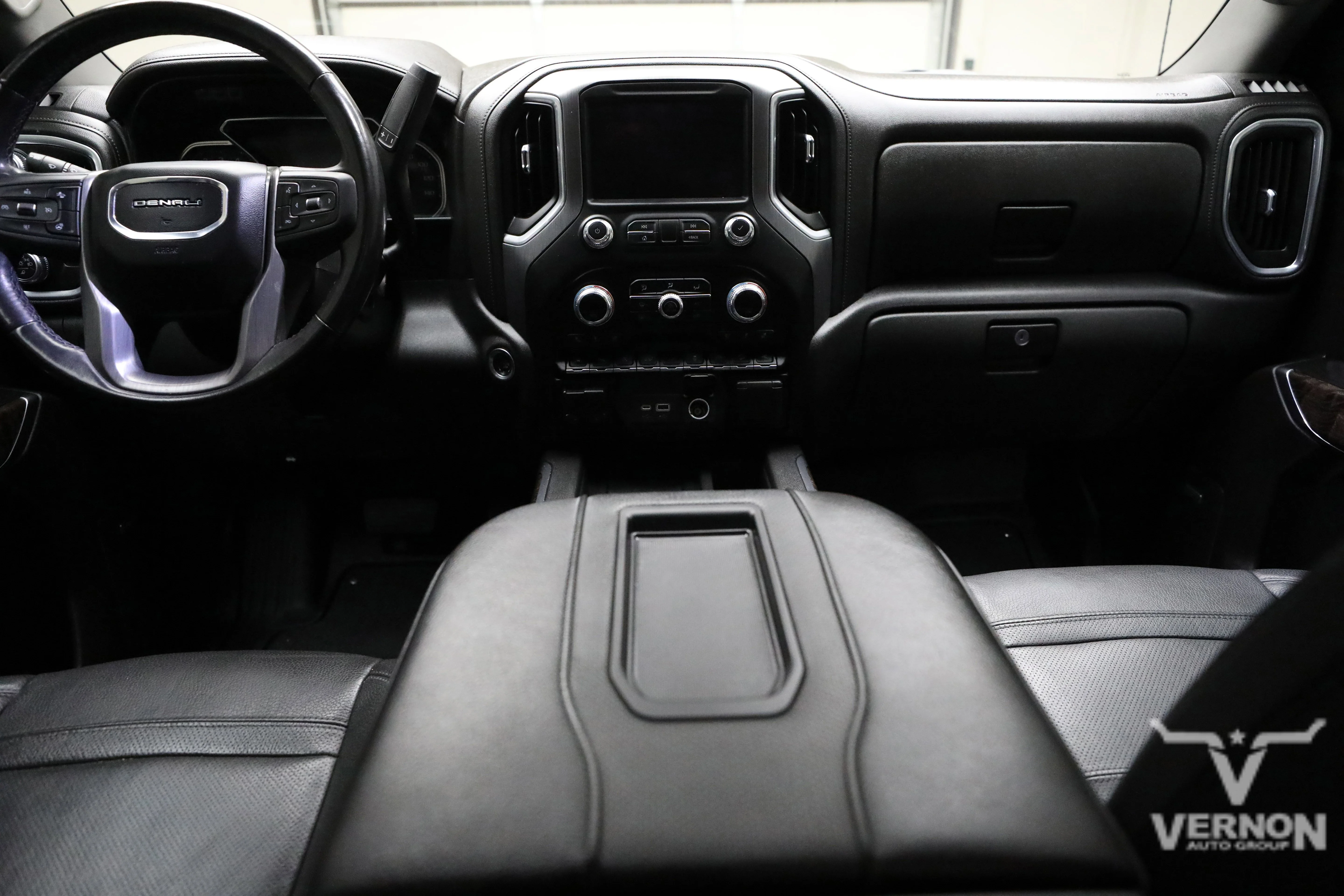 Pre-Owned 2023 GMC Sierra 1500 SLT Texas Edition Crew Cab 4x4 X31