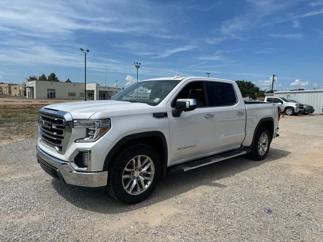 Used 2022 White GMC SLT image 6