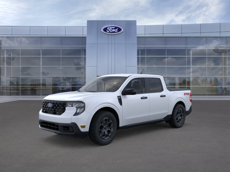 New 2025 Space White Metallic Ford XLT image 1