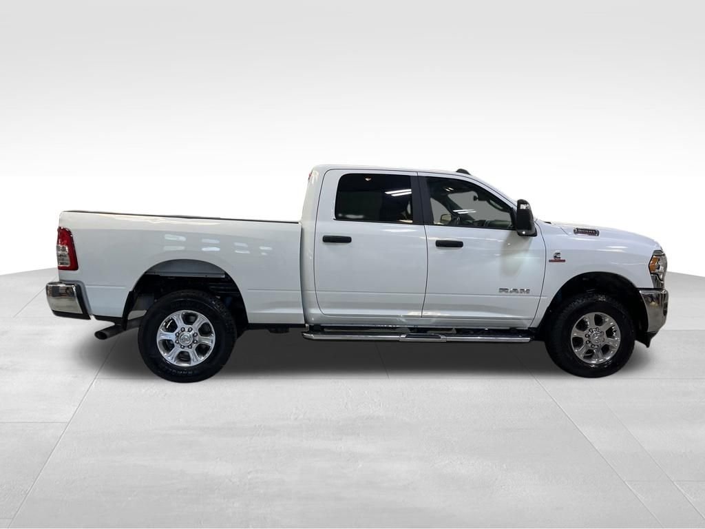 Used 2024 White Ram Big Horn image 7