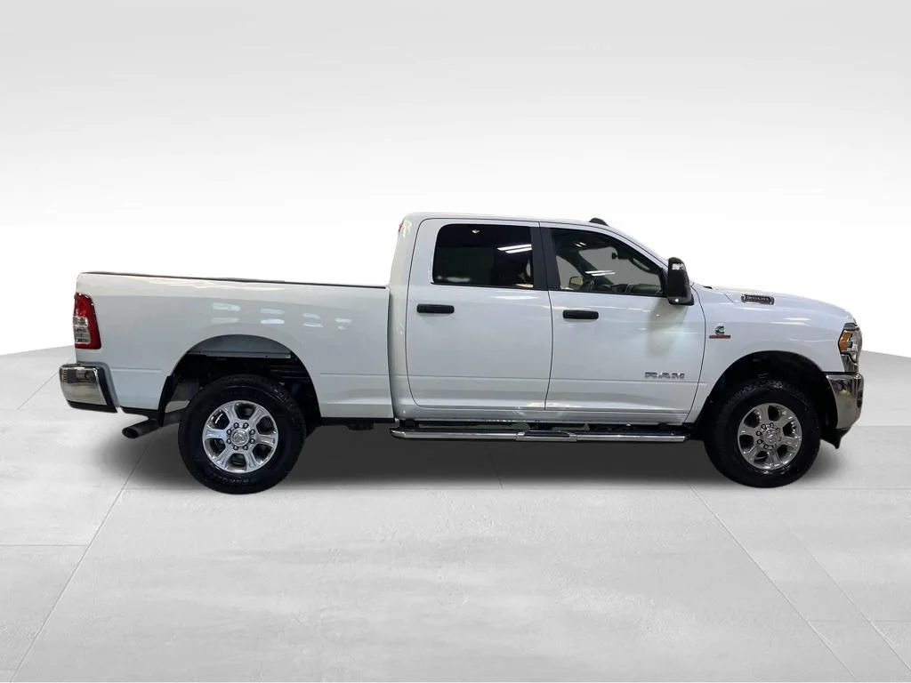 Used 2024 White Ram Big Horn image 7