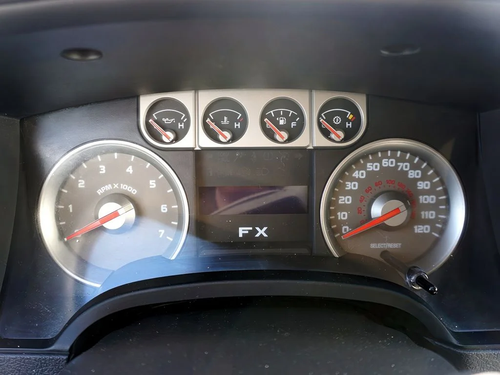 2010 Ford F-150 Platinum - Photo 22