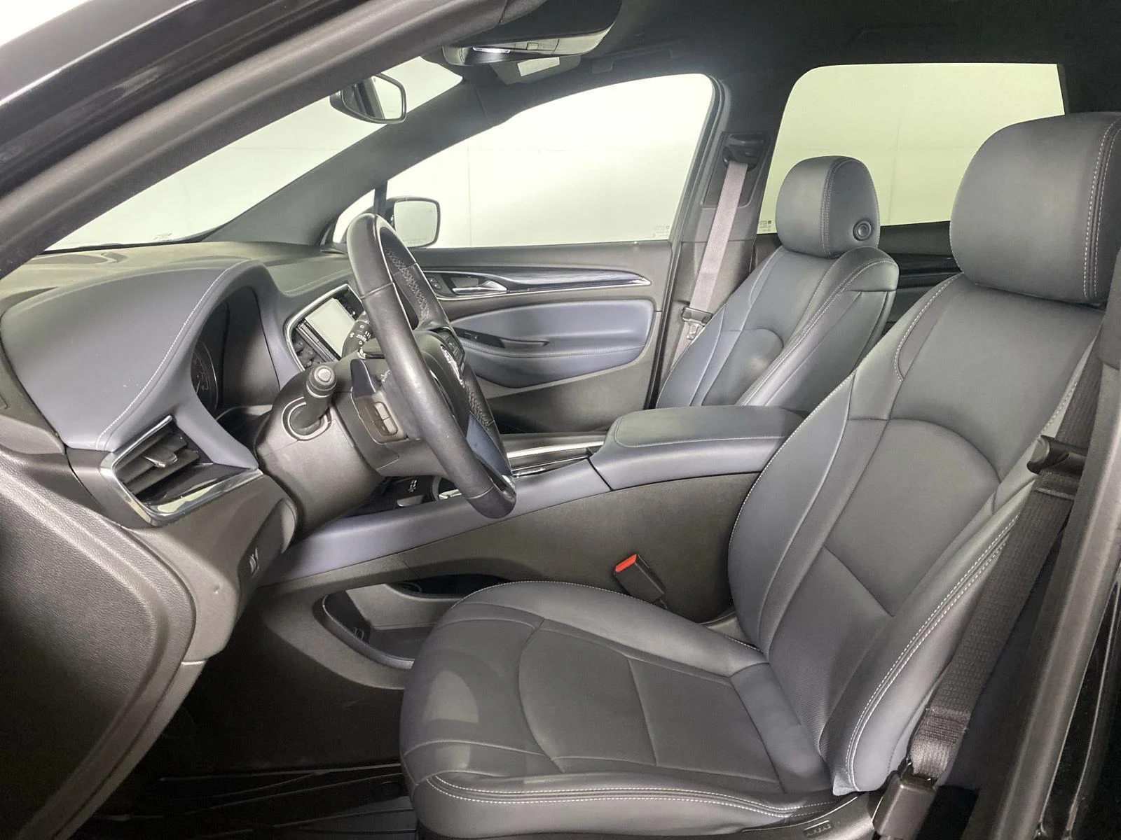 Used 2024 Ebony Twilight Metallic Buick Essence image 10