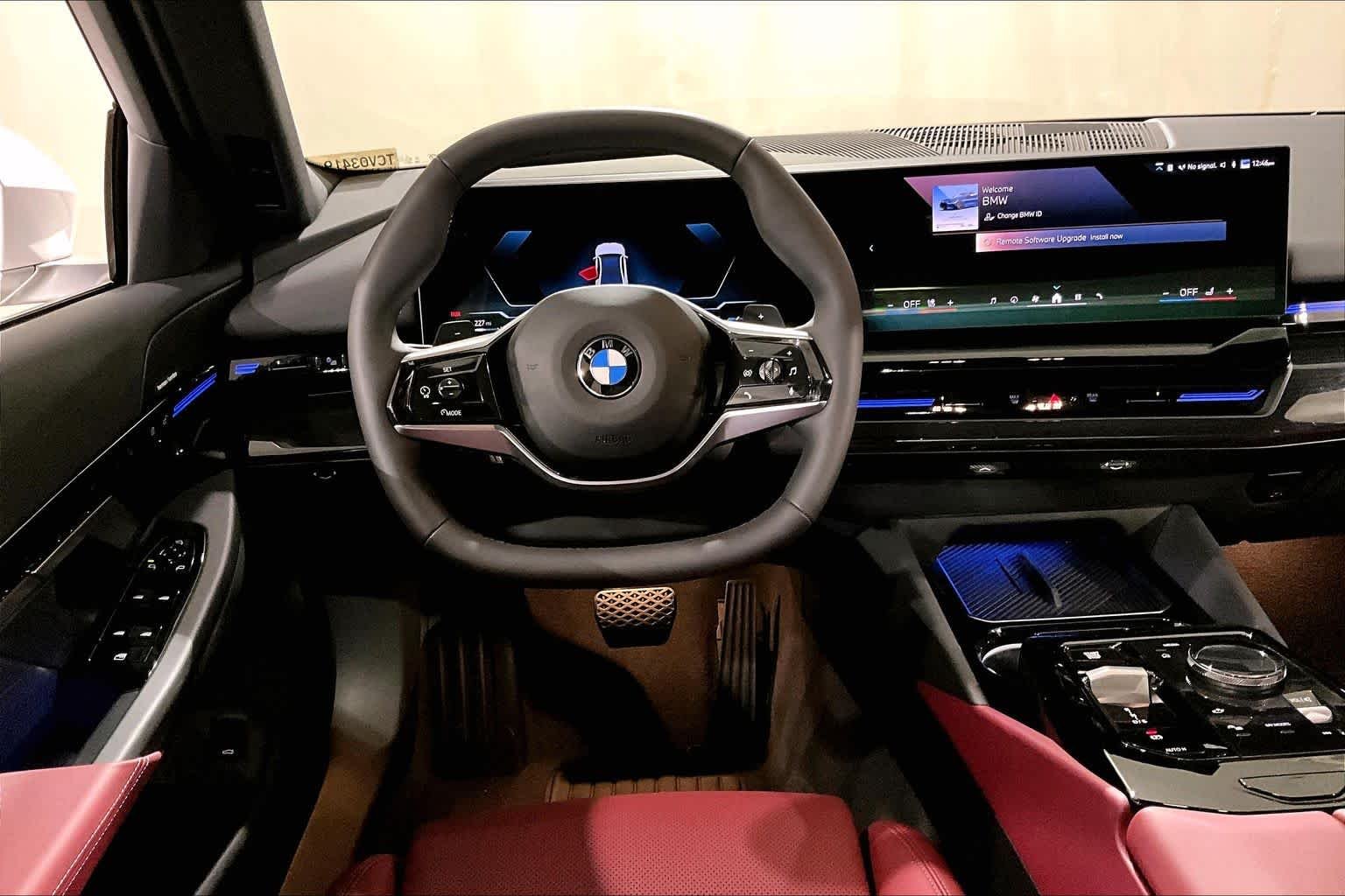 Used 2026 Mineral White Metallic BMW 530i xDrive image 5