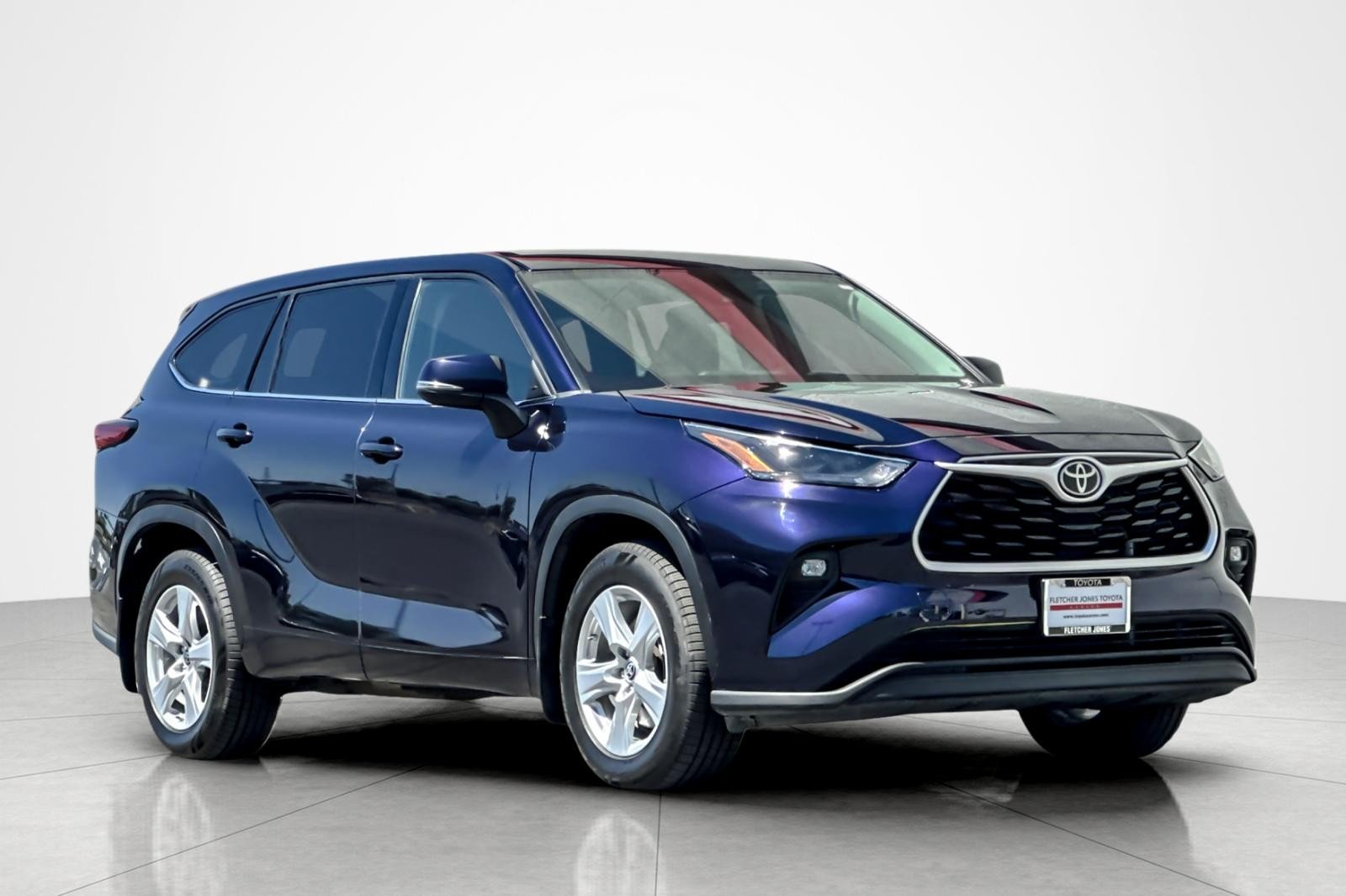 Used 2022 Blueprint Toyota LE image 7