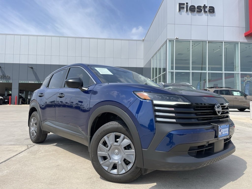 2025 Nissan Kicks S AWD