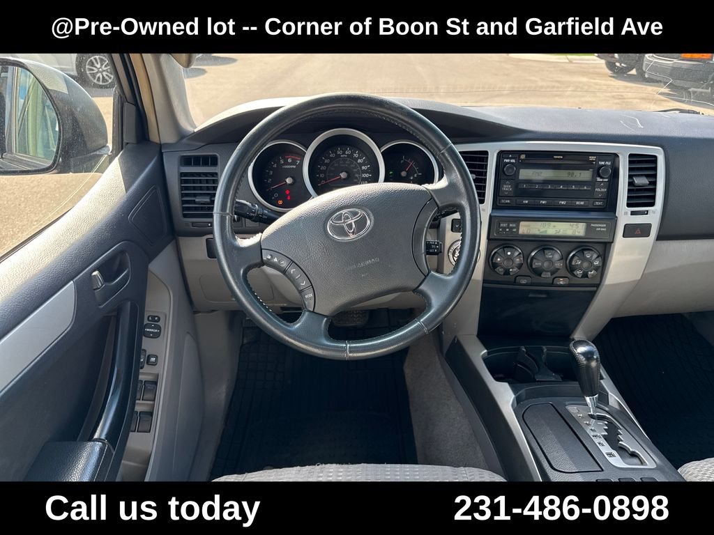 Used 2008 Black Toyota SR5 image 16