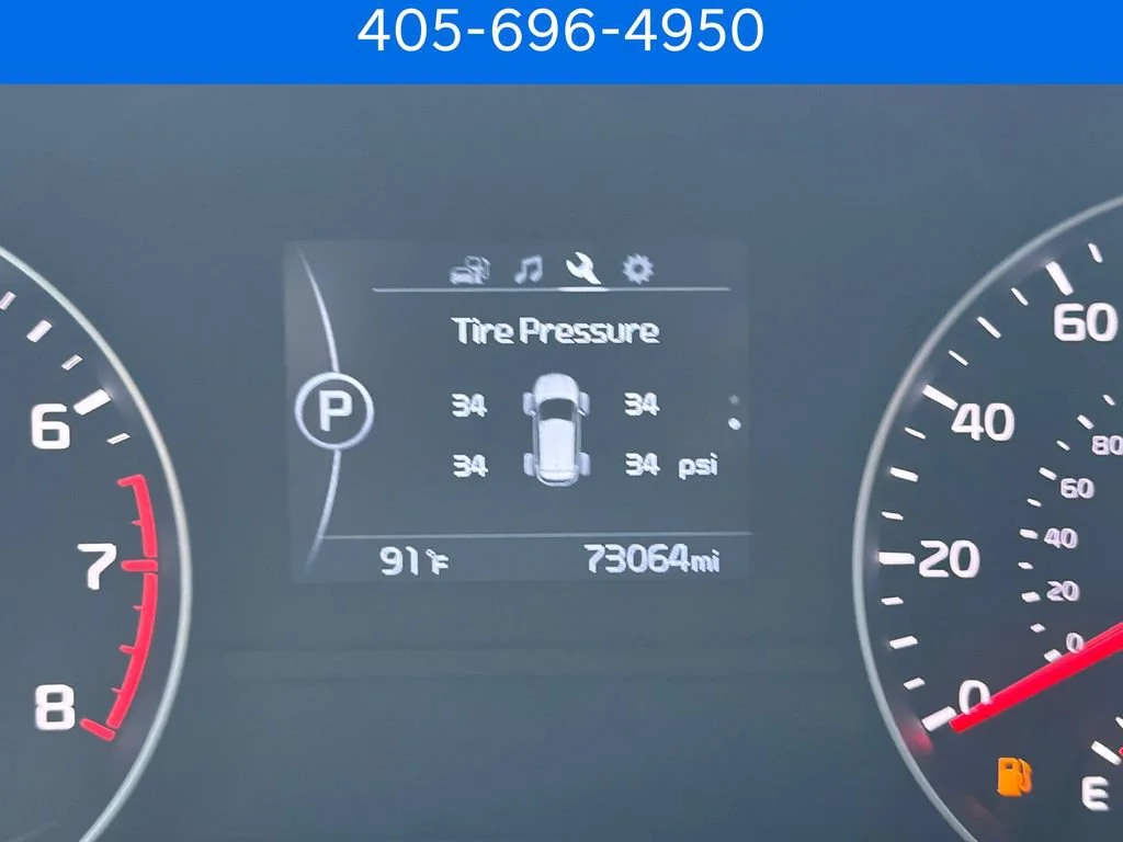 Pre-Owned 2019 Kia Sportage EX