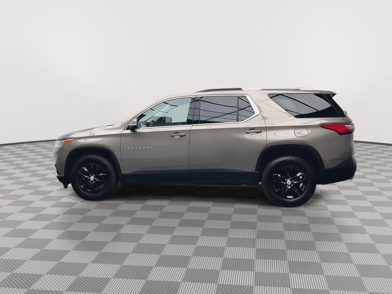 Certified Used 2018 PEPPERDUST METALLIC Chevrolet LT Cloth image 38