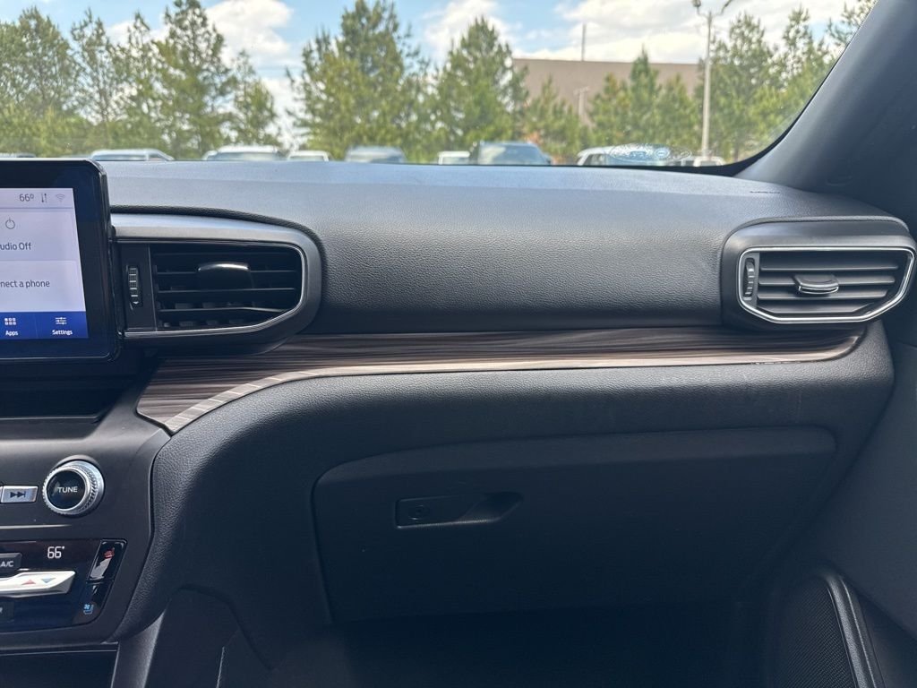 Used 2020 Silver Ford Limited image 41