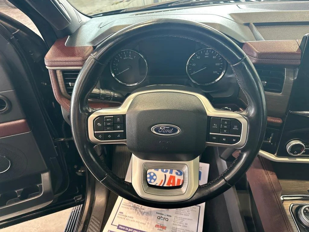 Used 2024 Agate Black Ford Limited image 22