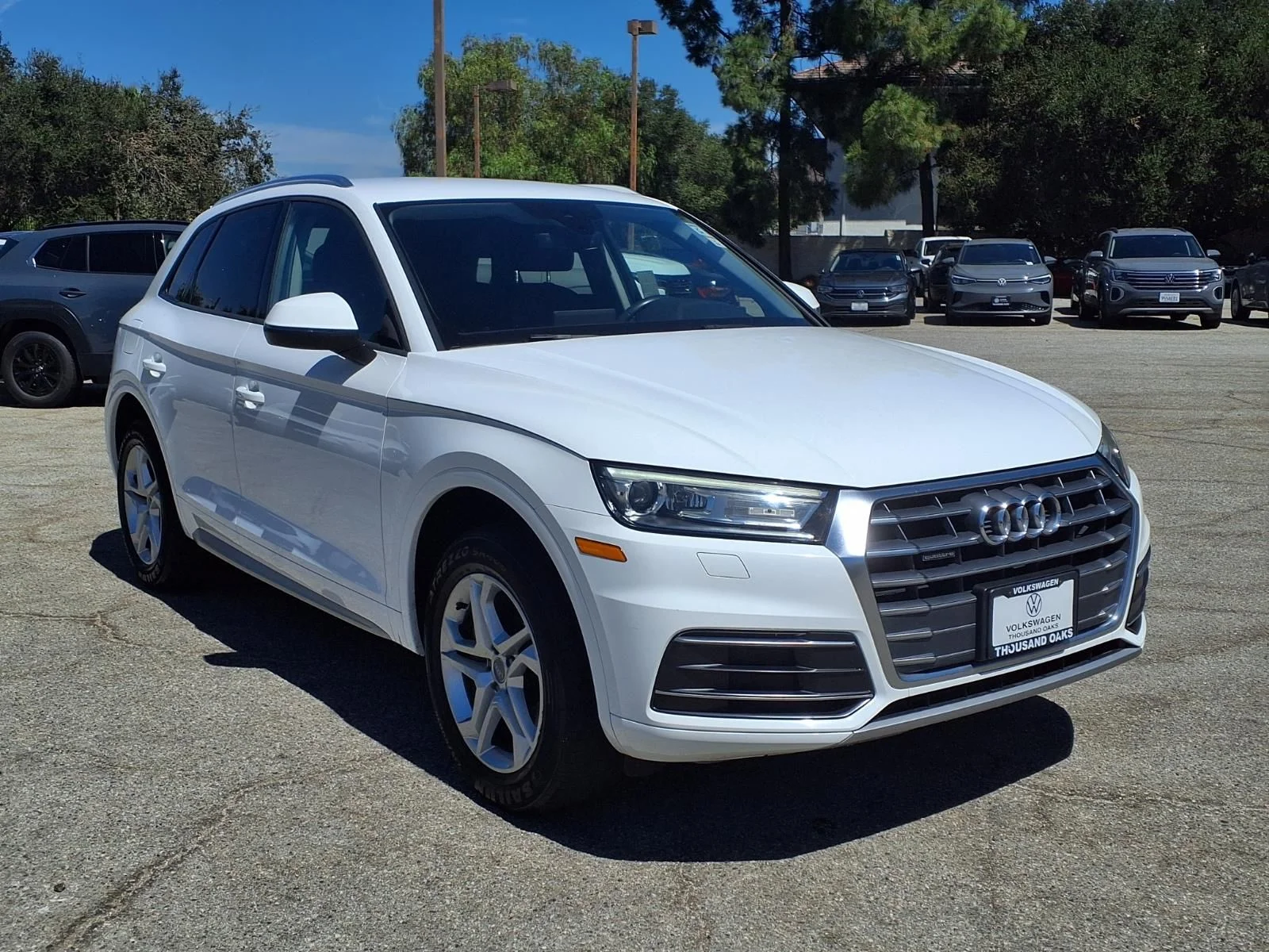 Used 2018 White Audi 2.0T image 25