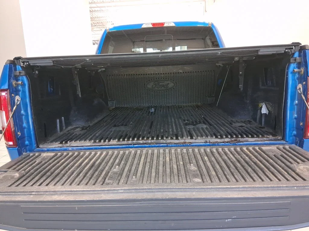 Used 2019 Blue Ford XLT image 39