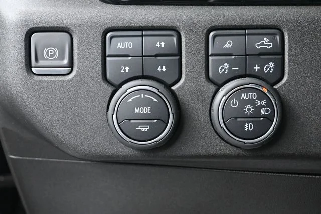 Used 2022 Dark Ash Metallic Chevrolet High Country image 14