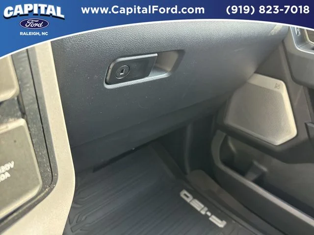 Used 2024 White Ford Lariat image 28
