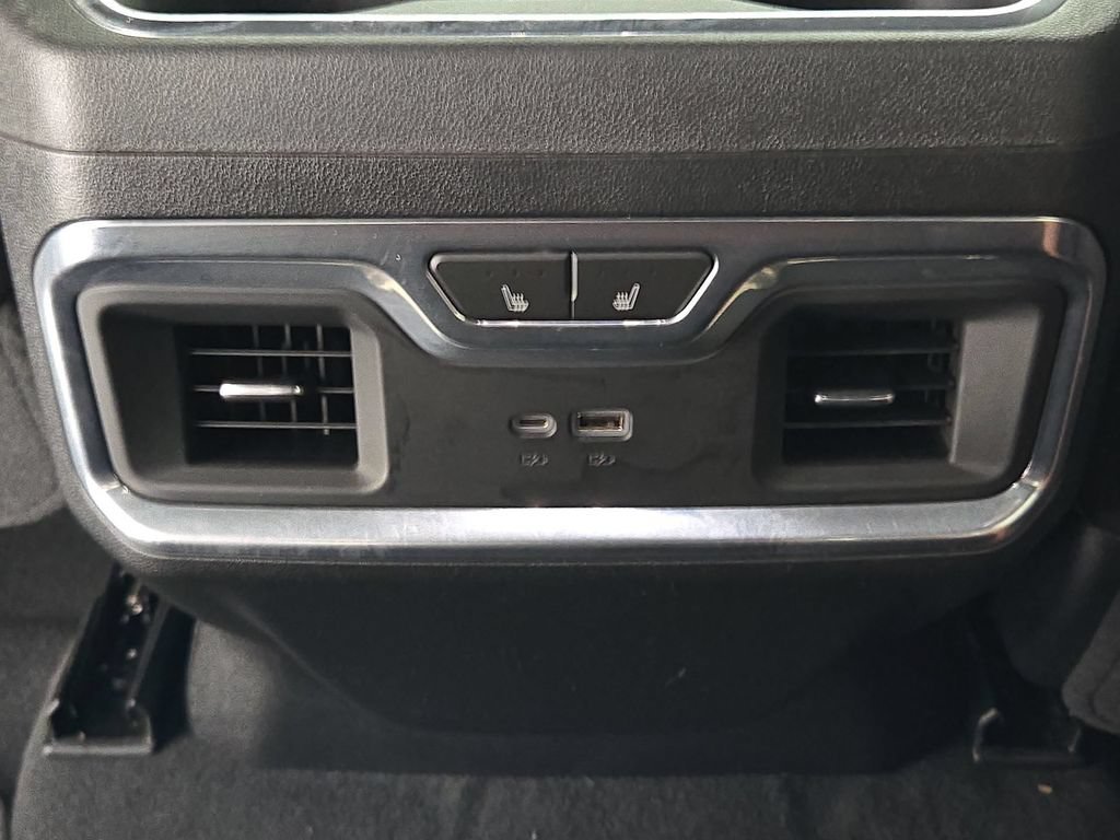 Used 2024 Summit White GMC Denali Ultimate image 28