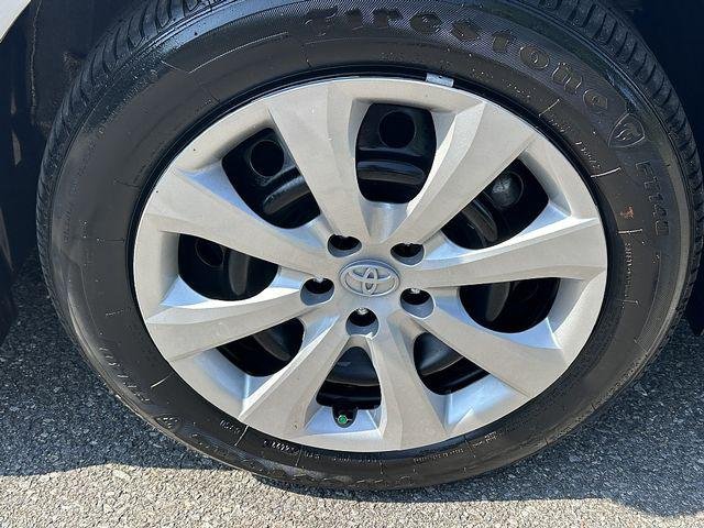 Certified Used 2023 CLASSIC SILVER METALLIC Toyota  image 10