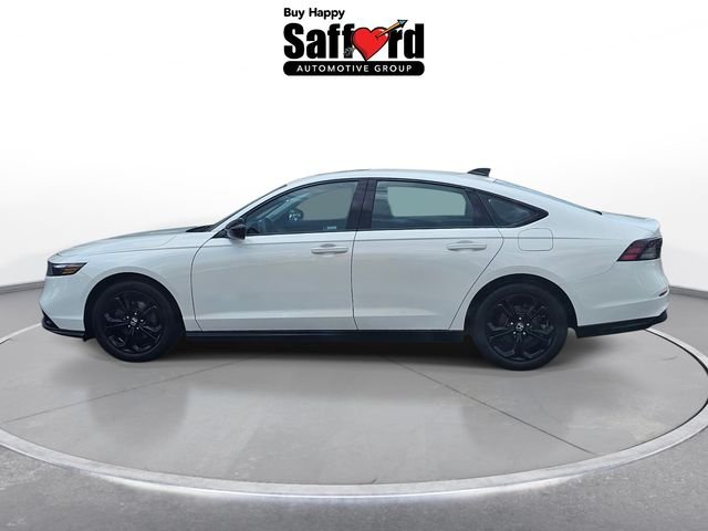 Used 2025  Honda SE image 8