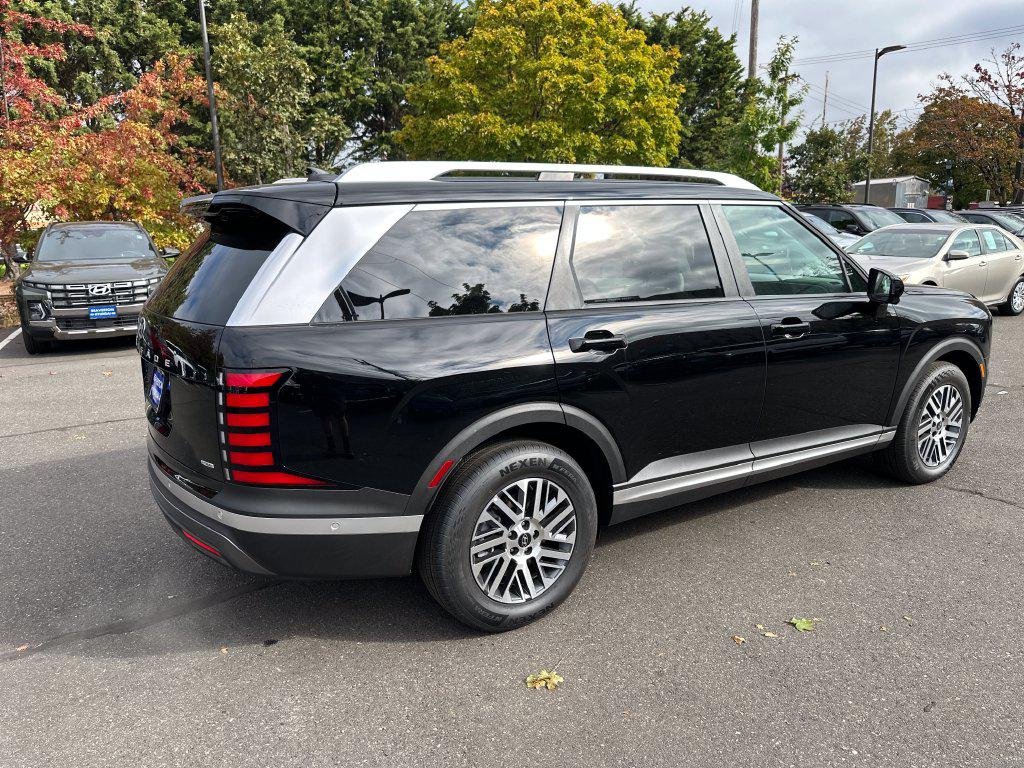 New 2026 Black Hyundai SEL Premium AWD image 6