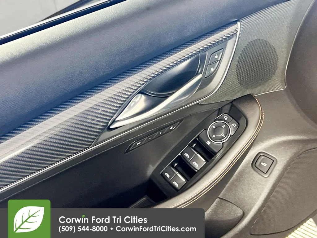 Used 2023 Black Cadillac Sport image 12