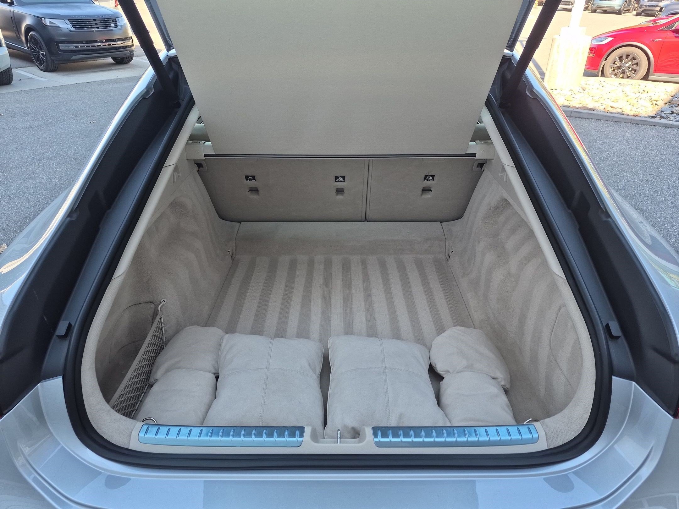 Certified Used 2024 Cirrus Silver Metallic Mercedes-Benz EQS 580 image 29