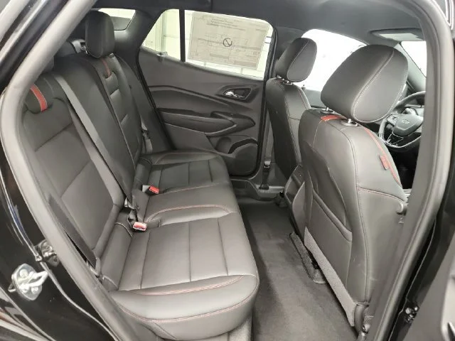 New 2026 Mosaic Black Metallic Chevrolet 2RS image 30