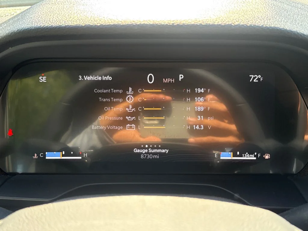 Used 2025 Diamond Black Jeep Altitude X image 21