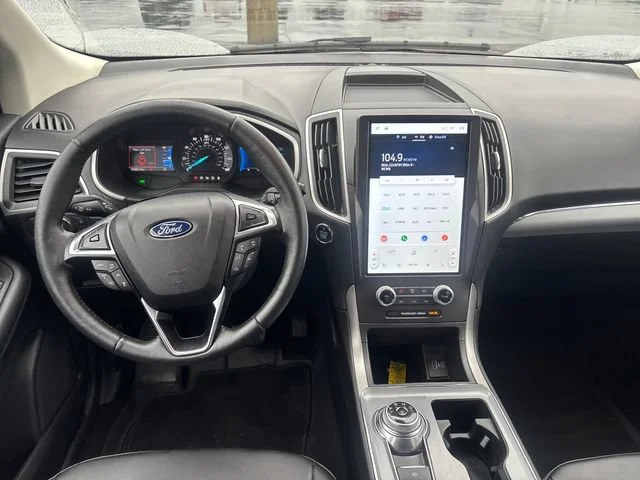 Used 2021 Red Ford SEL image 15