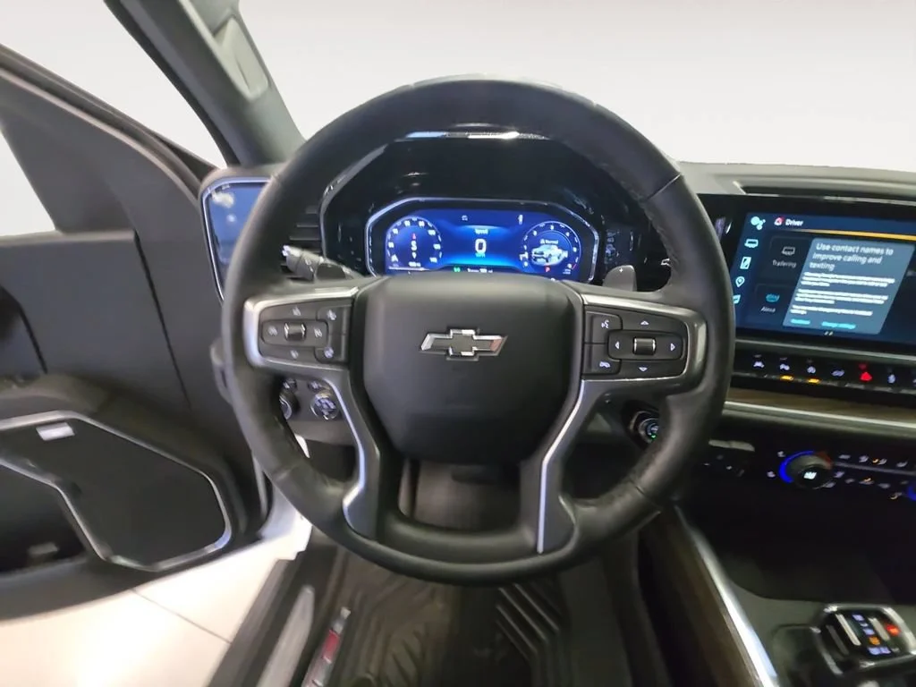 Used 2025 Summit White Chevrolet LT Trail Boss image 19