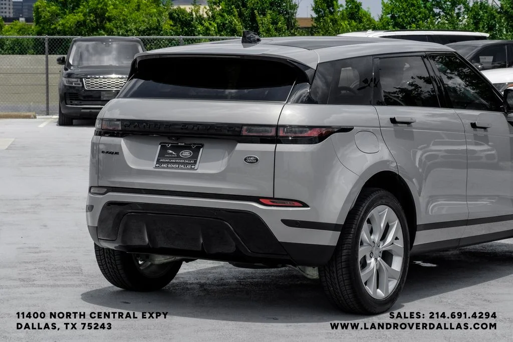 Certified Used 2022 Silver Land Rover SE image 9